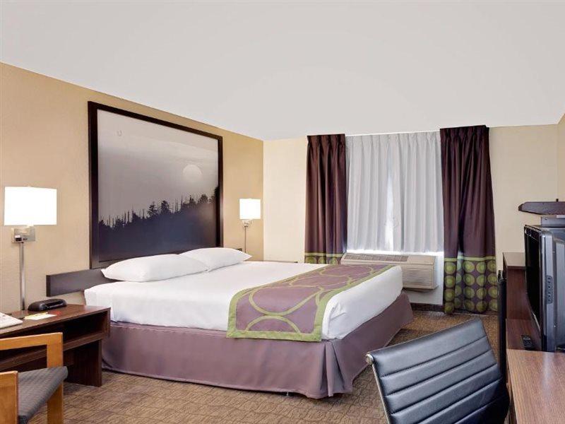 Super 8 by Wyndham Lebanon Hotel Bagian luar foto